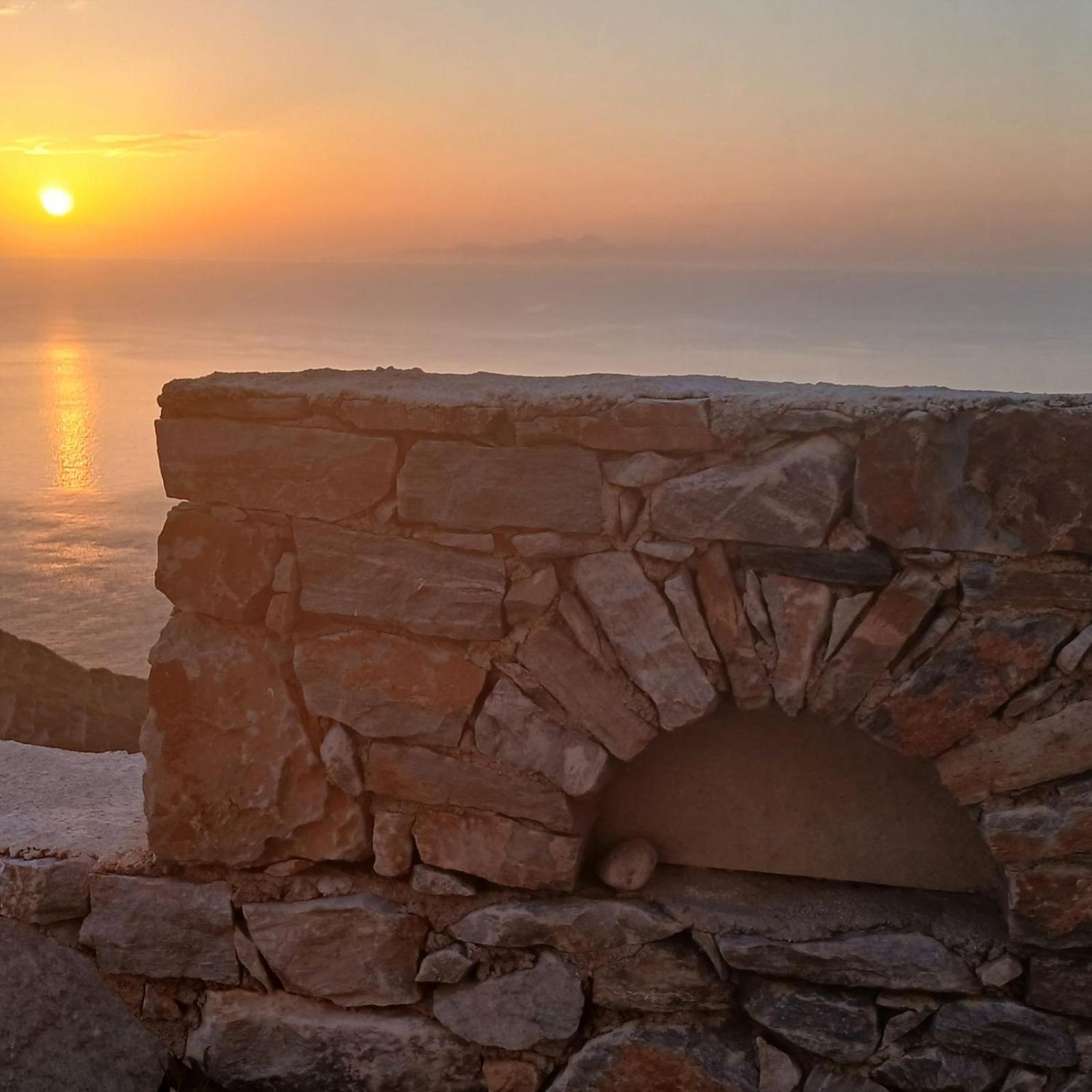 Paros - Sikinos Sunset Apartamento Exterior foto